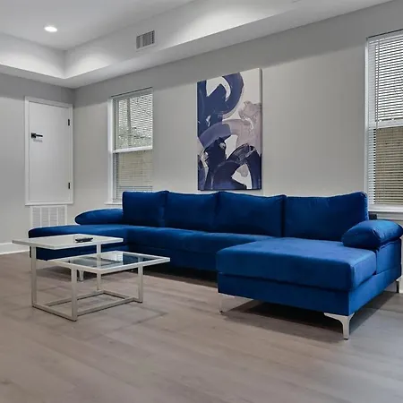 Sleeps 7 10 Min Downtown, Nrg, Med Center, Mall!